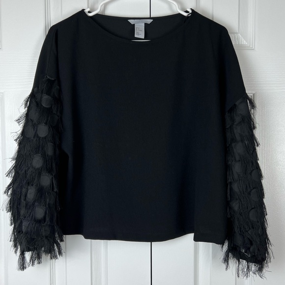 H&M Tops - Women’s H&M Black Wide-cut Top Sheer Fringe Sleeves Size 4